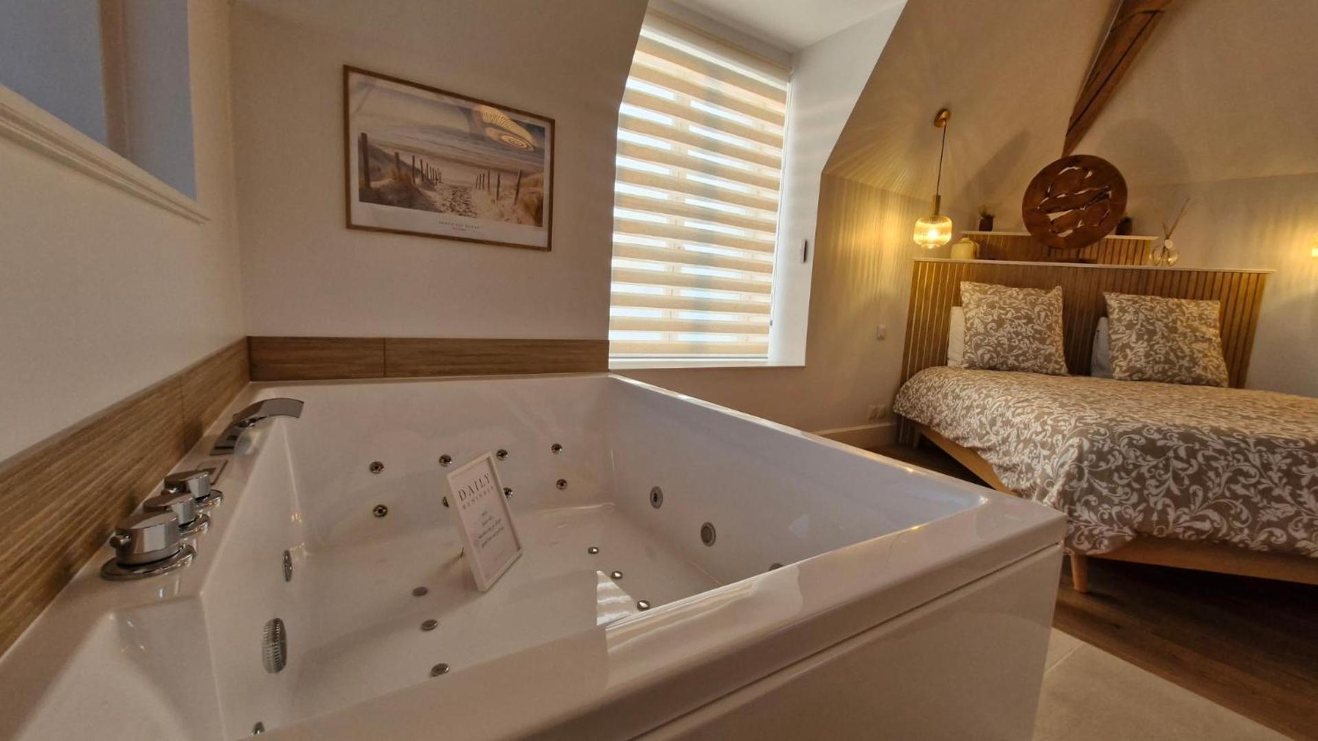 La Suite Nature Jacuzzi Au Coeur Du Chateau De Boissettes Екстериор снимка